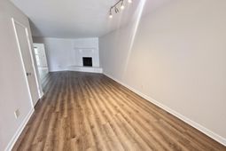 904 Ventura Place photo 4
