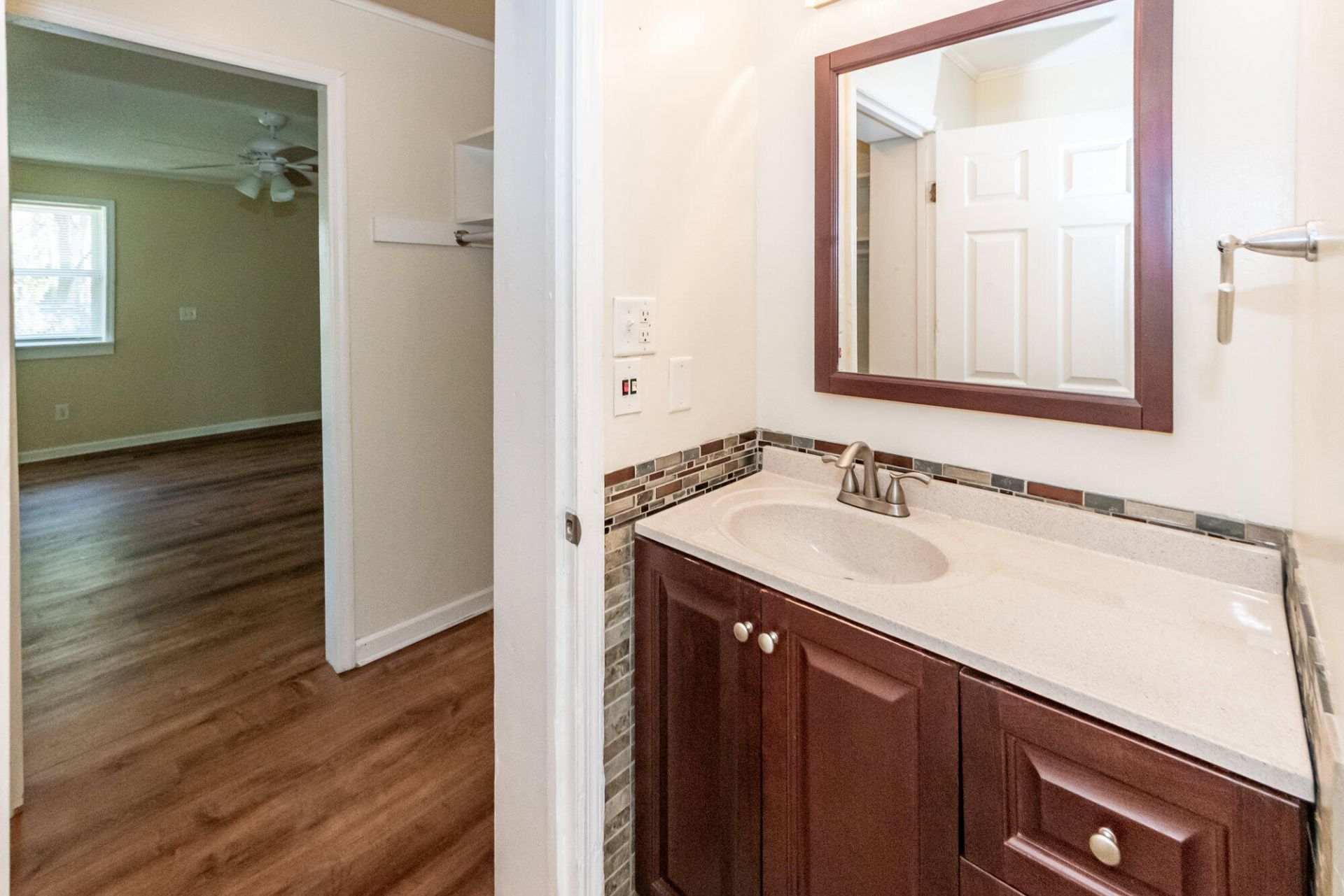 2139 Pierpont Avenue Photo 21