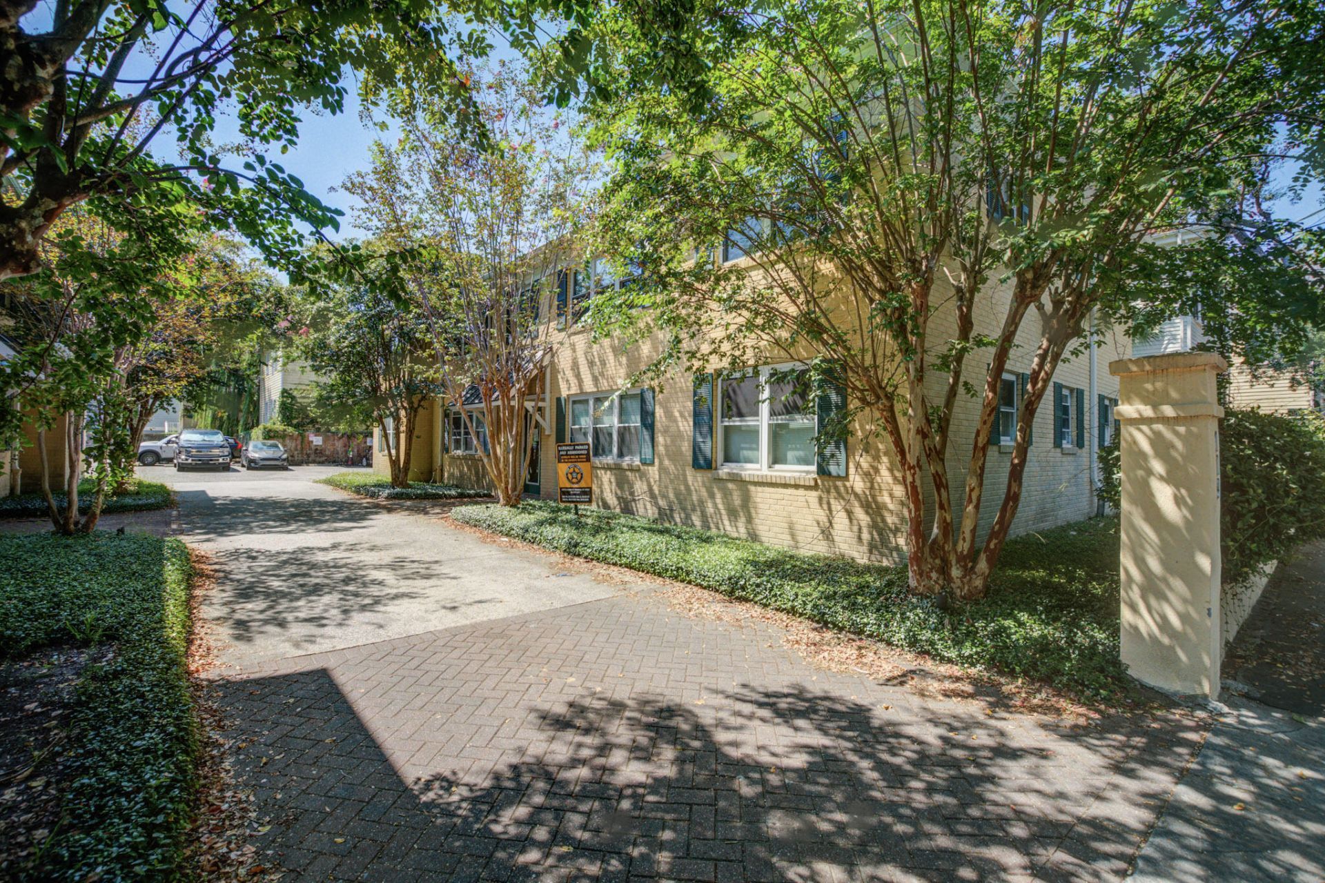 119 Wentworth Street Photo 19