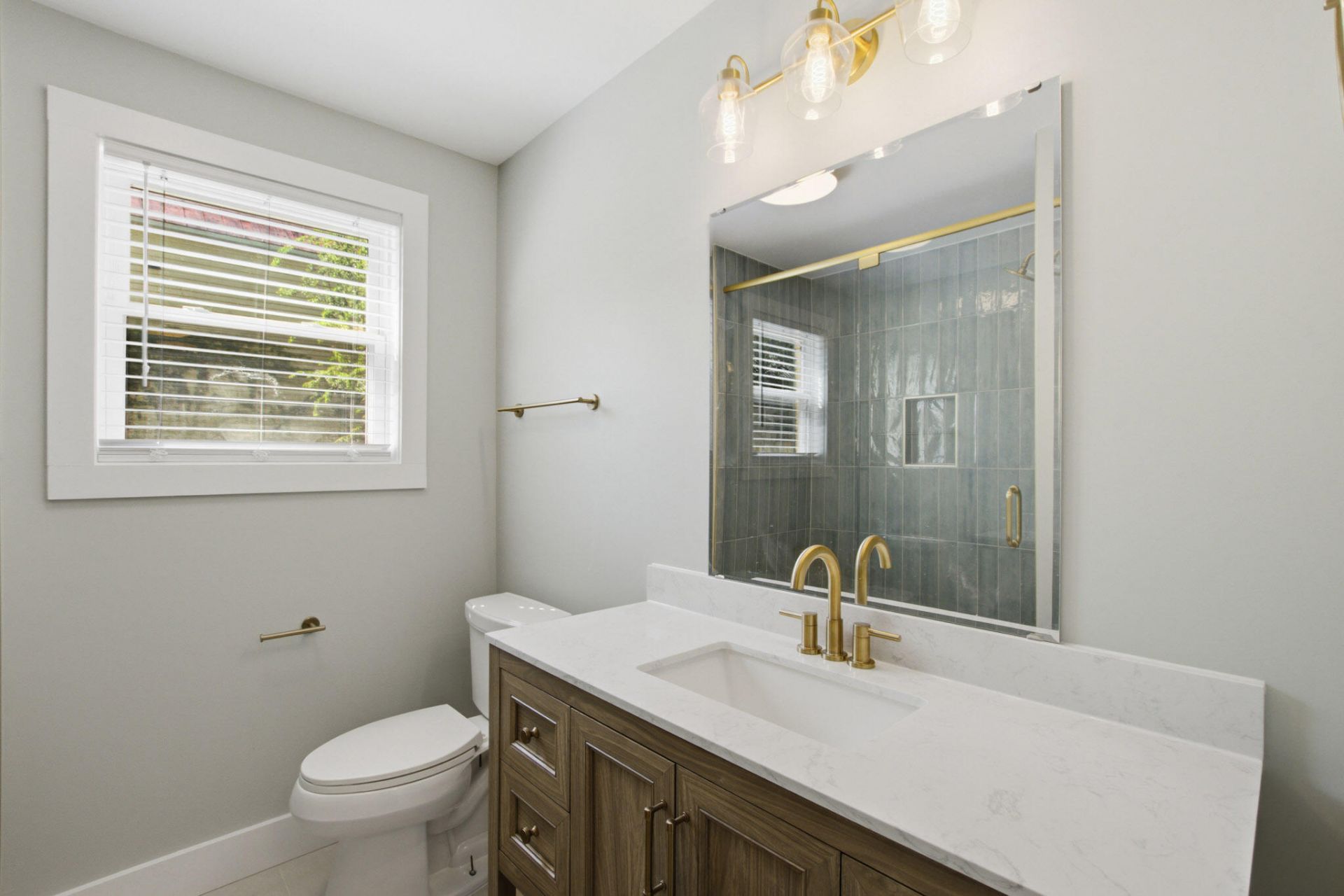 119 Wentworth Street Photo 20