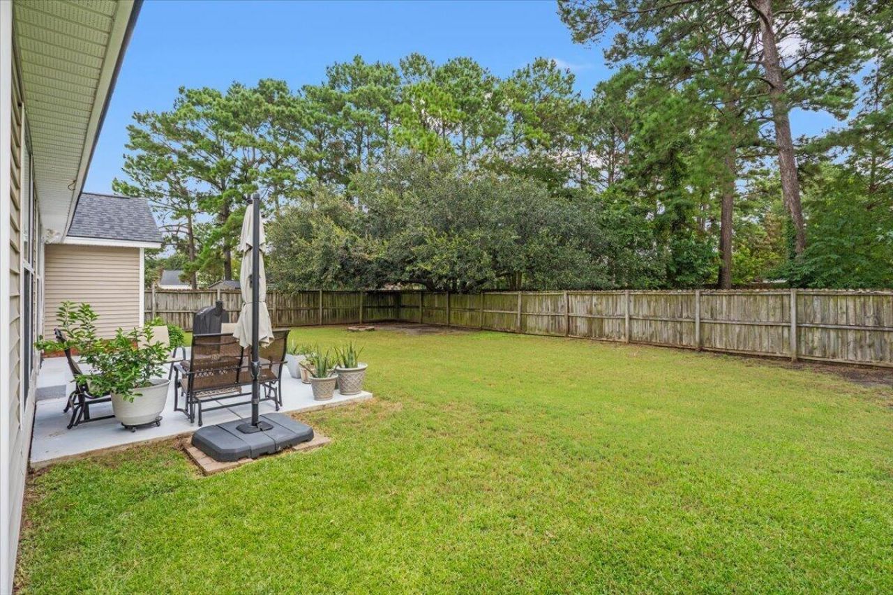 1311 Weavers Way Photo 10