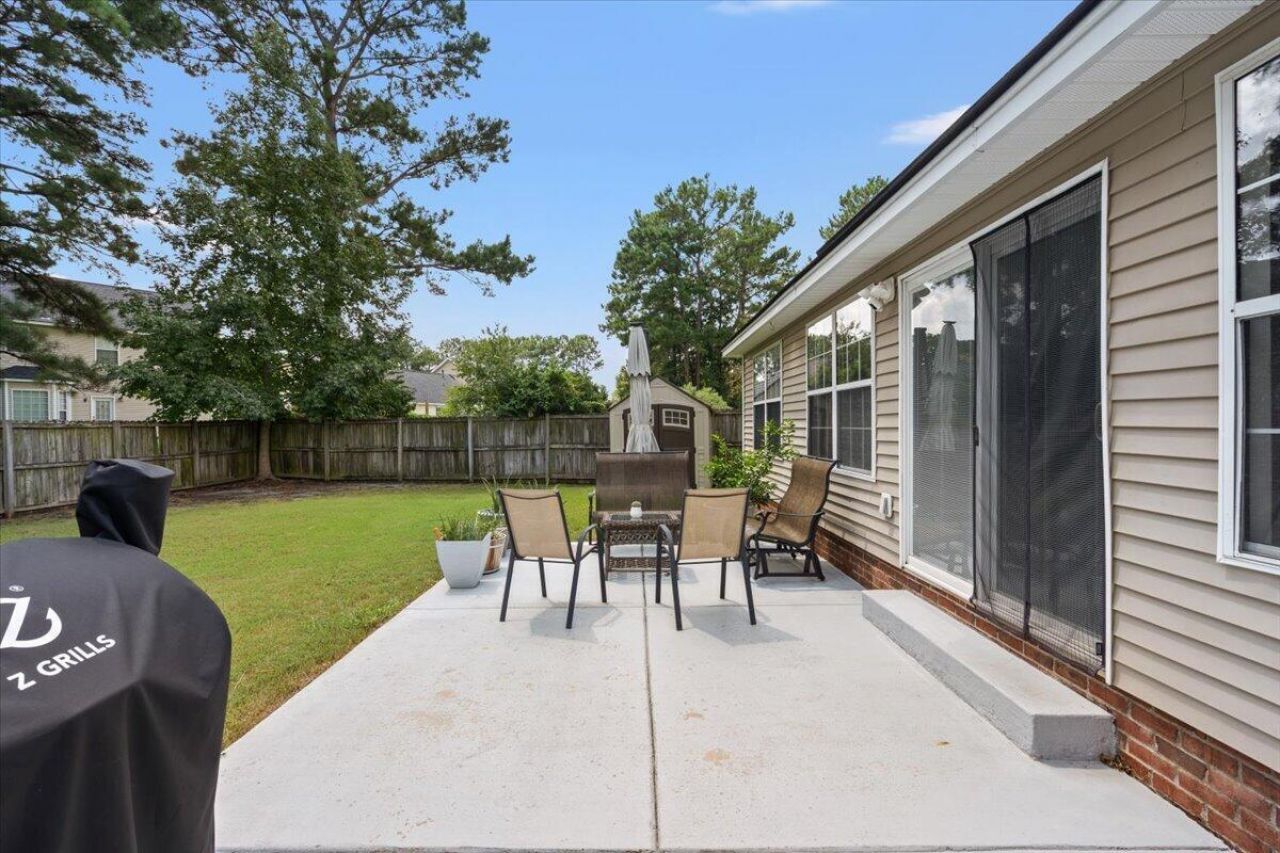 1311 Weavers Way Photo 12