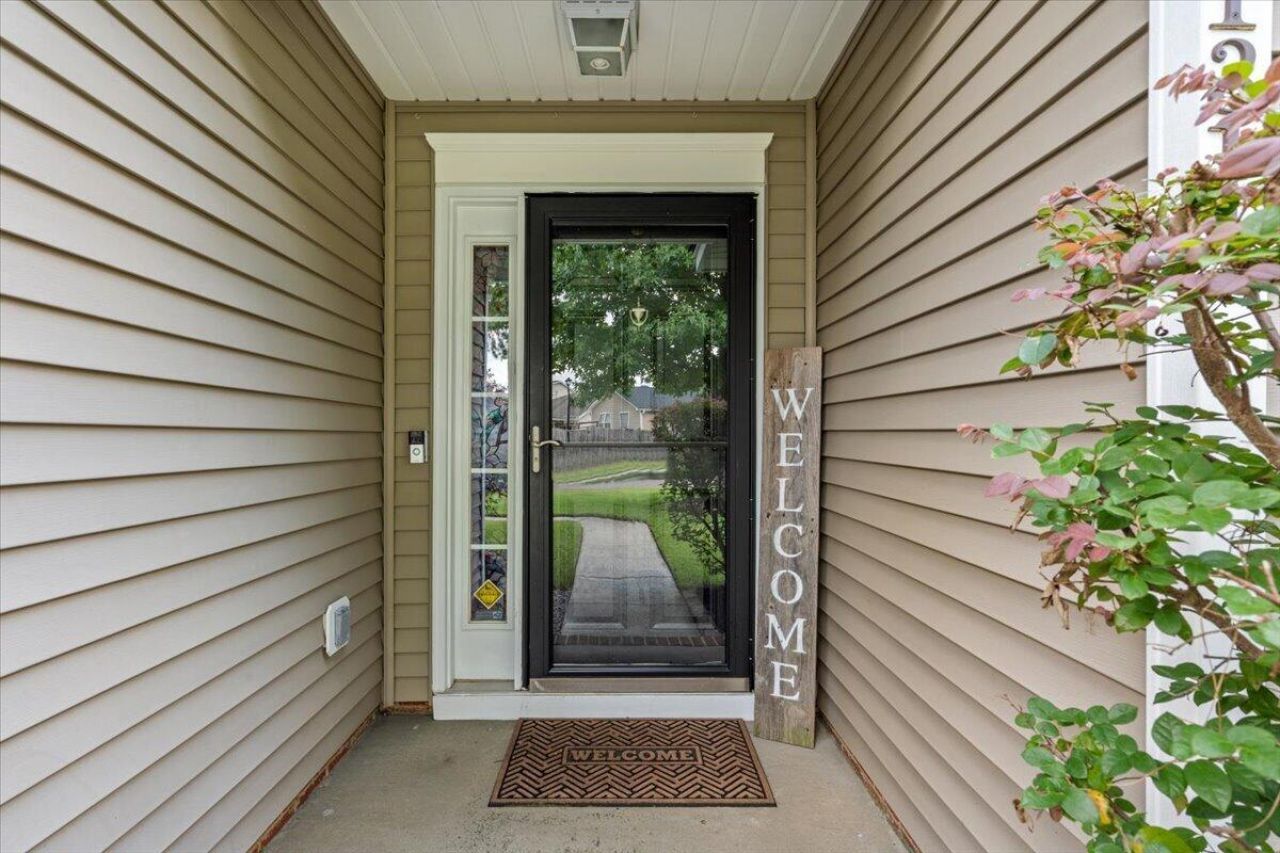 1311 Weavers Way Photo 15