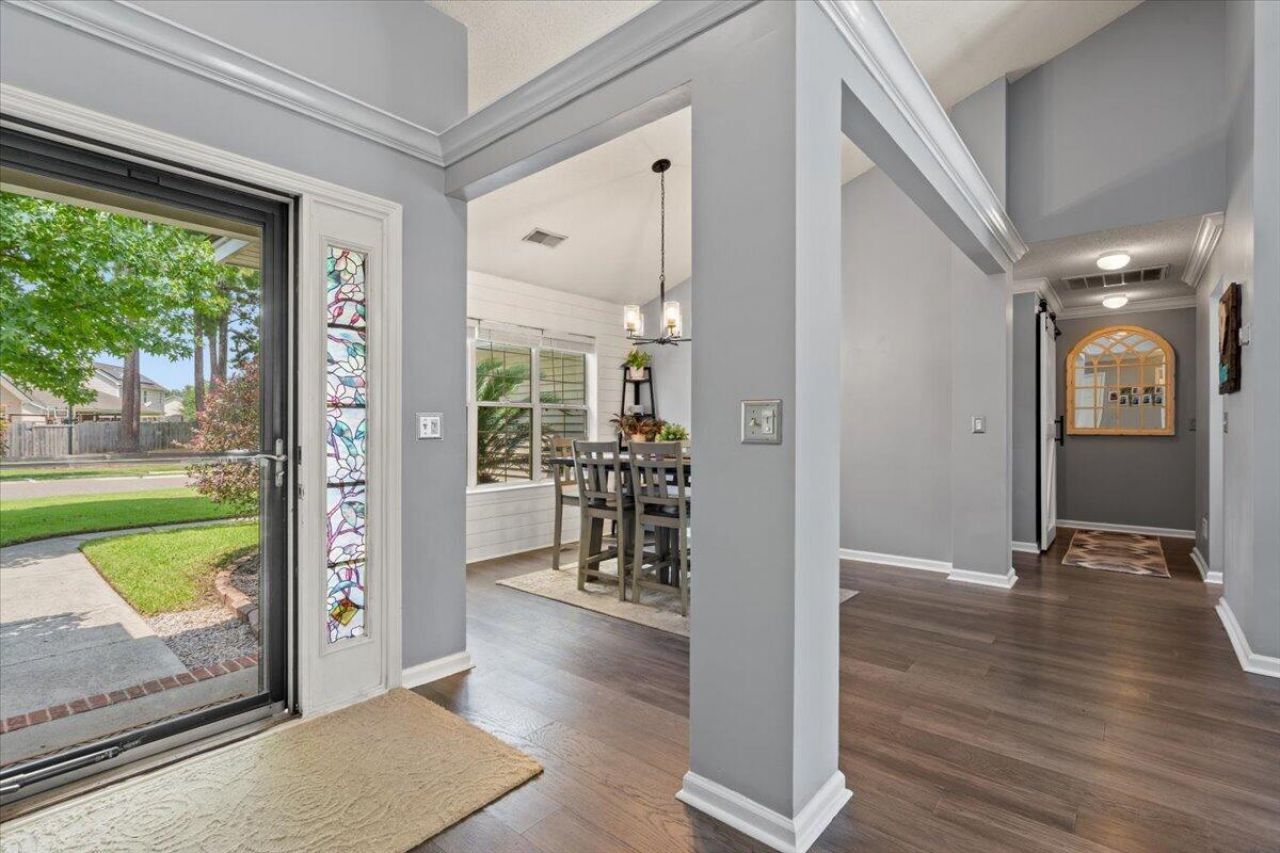 1311 Weavers Way Photo 18