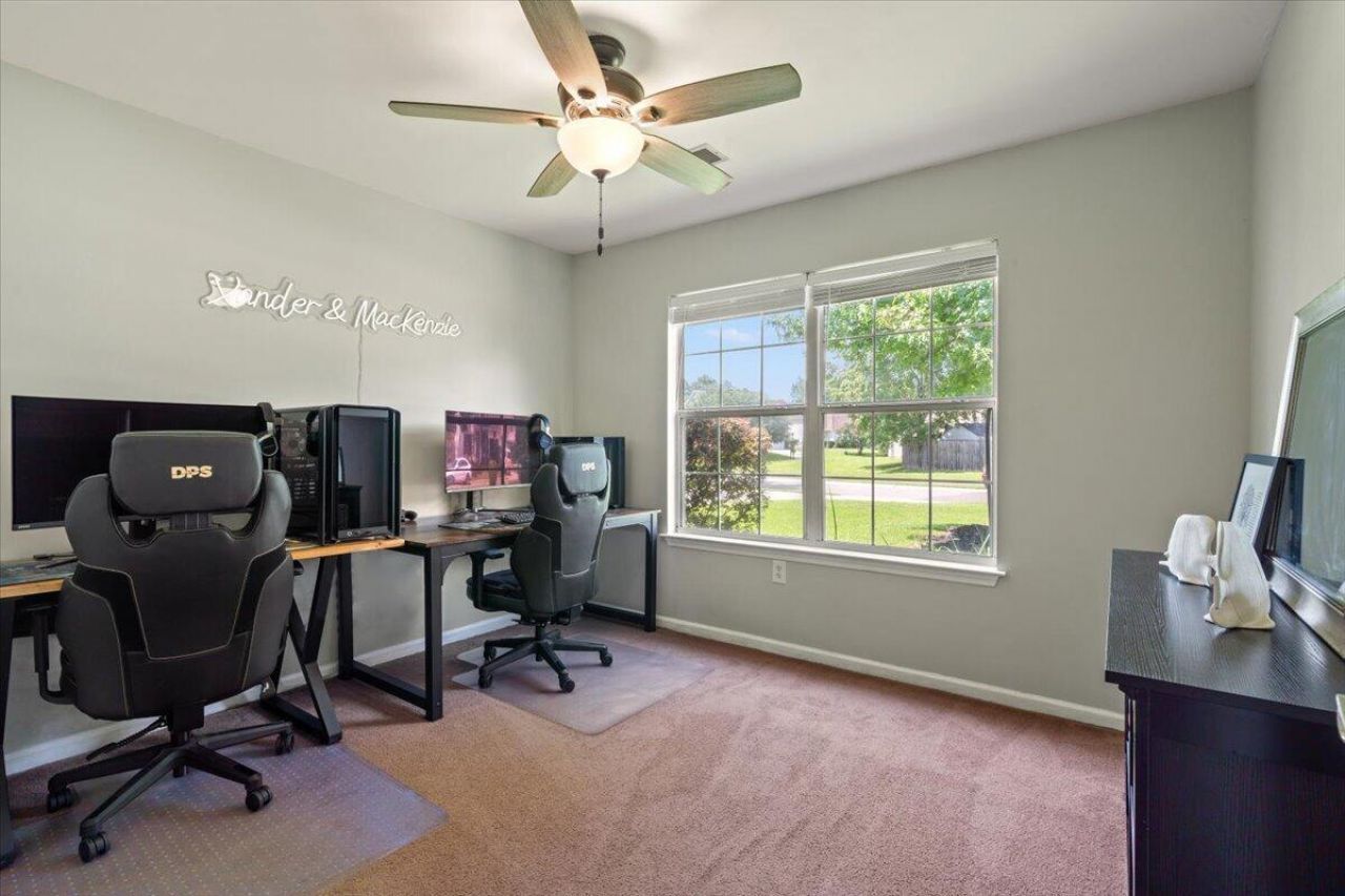 1311 Weavers Way Photo 42