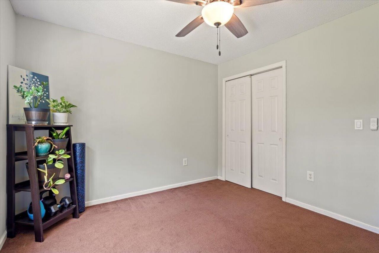 1311 Weavers Way Photo 48