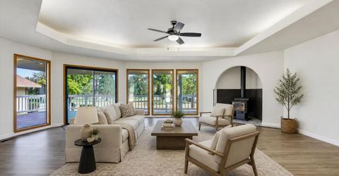 18098 Lake Forest Dr, Penn Valley, CA 95946 Photo
