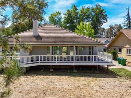 18098 Lake Forest Dr, Penn Valley, CA 95946 Photo