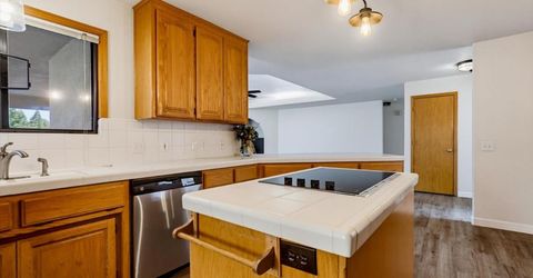 18098 Lake Forest Dr, Penn Valley, CA 95946 Photo