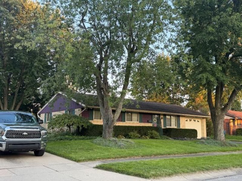 7758 Shalamar Drive, Huber Heights, OH 45424 Photo 3