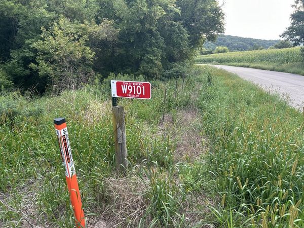 000 PREUSS ROAD, Elroy, WI 53929