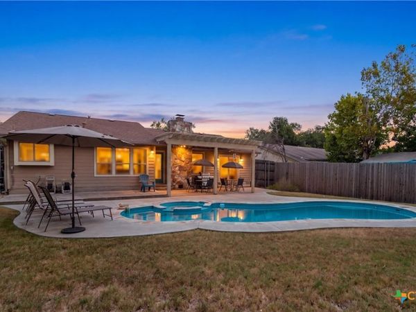 11210 Henge Drive, Austin, TX 78759