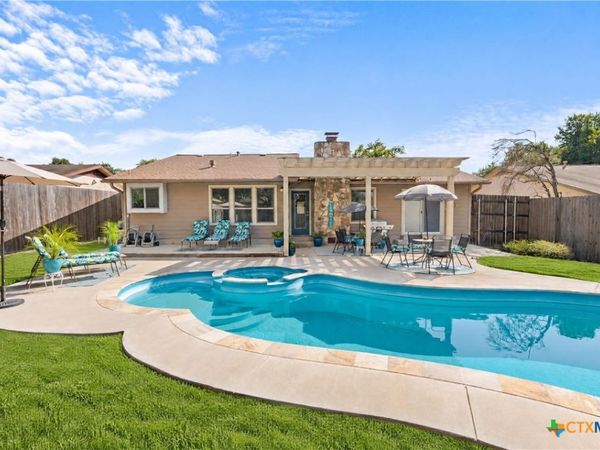 11210 Henge Drive, Austin, TX 78759