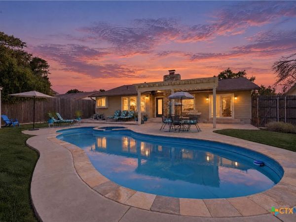 11210 Henge Drive, Austin, TX 78759