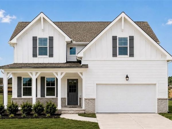 418 Grand Wehunt Drive , Hoschton, GA 30548