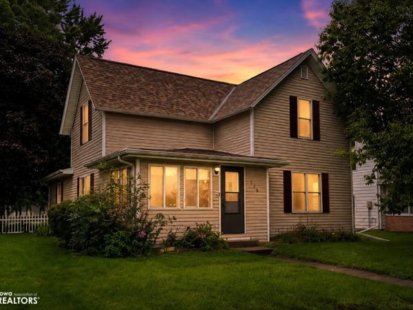 206 Warner Street, Colo, IA 50056