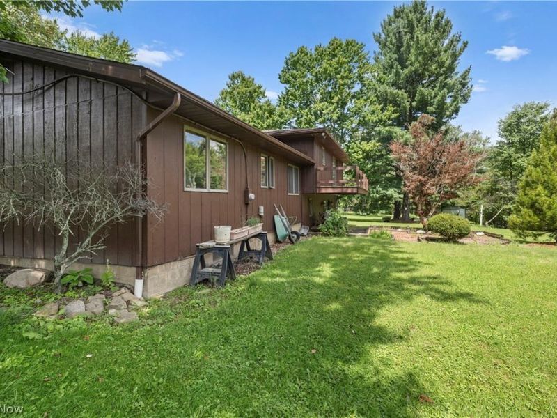 6451 Kungle Road, Clinton, OH 44216 Photo 9