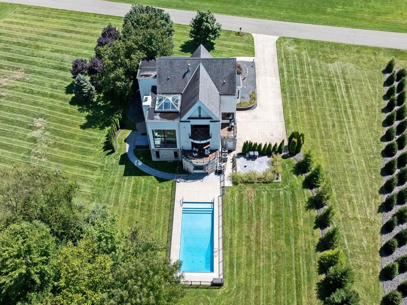 100 Stonesthrow Drive SW, Alexandria, OH 43001 Photo 3