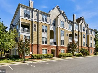 2110 HIGHCOURT LANE, Unit 202, HERNDON, VA 20170