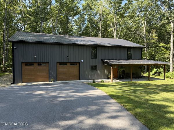 236 Hillsway , Crossville, TN 38555