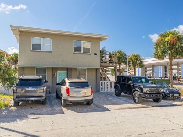 37 144TH AVENUE , MADEIRA BEACH, FL 33708