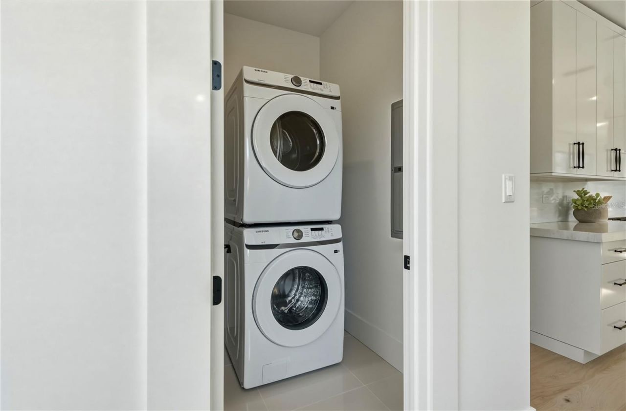 205 Bates Avenue, Indian Rocks Beach, FL 33785 Photo