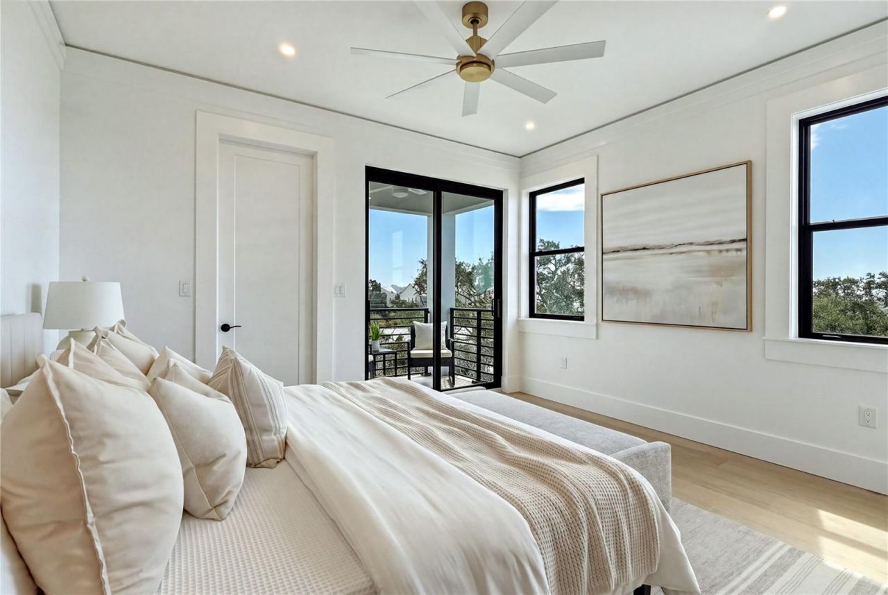 205 Bates Avenue, Indian Rocks Beach, FL 33785 Photo