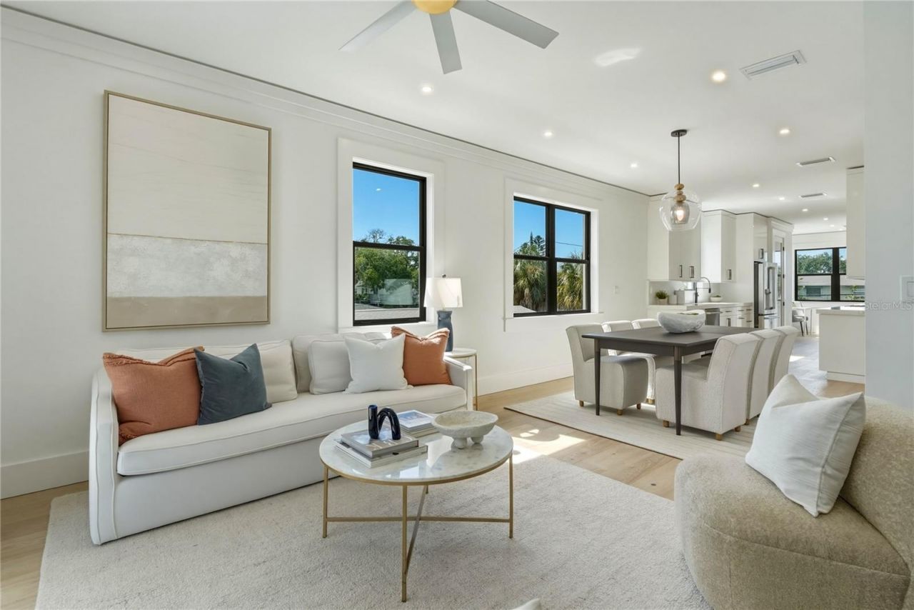 205 Bates Avenue, Indian Rocks Beach, FL 33785 Photo
