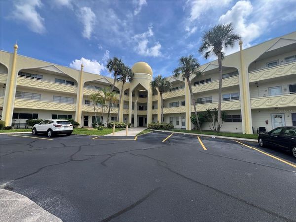 2361 ECUADORIAN WAY , Unit 33, CLEARWATER, FL 33763