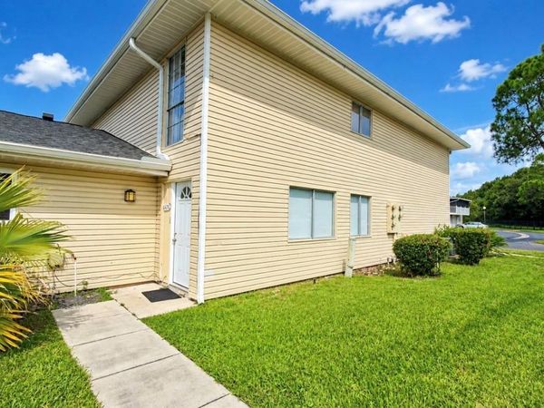 4126 YELLOW PINE LANE , Unit 29-3, ORLANDO, FL 32811