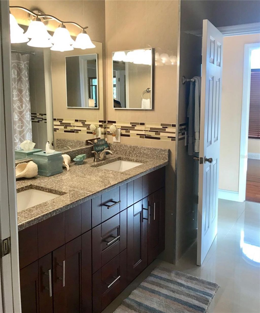 6273 Donnington Court, Sarasota, FL 34238 Photo