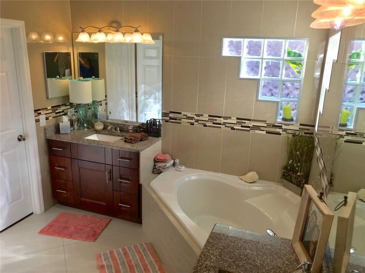 6273 Donnington Court, Sarasota, FL 34238 Photo