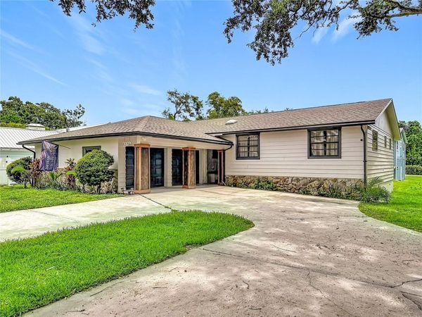 12756 POINSETTIA AVENUE , SEMINOLE, FL 33776