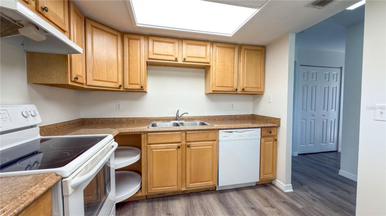 3500 Beneva Road, Unit 306, Sarasota, FL 34232 Photo