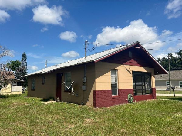 1300 S CAROLINA AVENUE , AVON PARK, FL 33825
