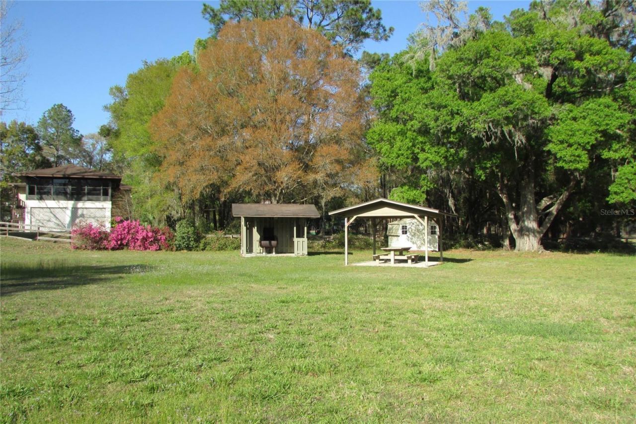 18902 SW 108th Loop, Dunnellon, FL 34432 Photo