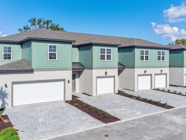 2278 RED PINE COURT , EUSTIS, FL 32726