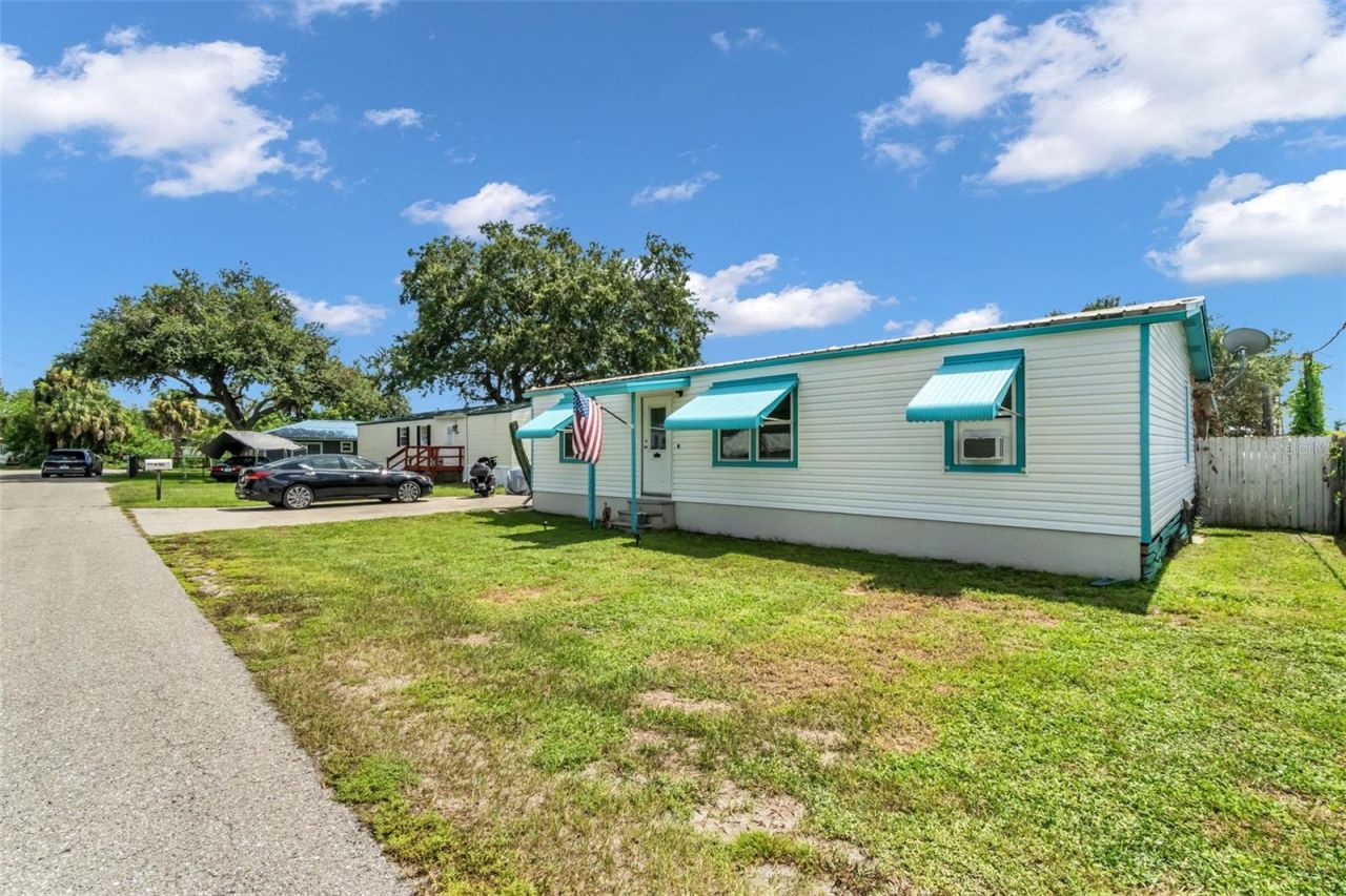 1212 9th Street , Okeechobee, FL 34974 Photo