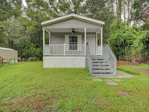 641 MARSHBURN DRIVE , BRONSON, FL 32621