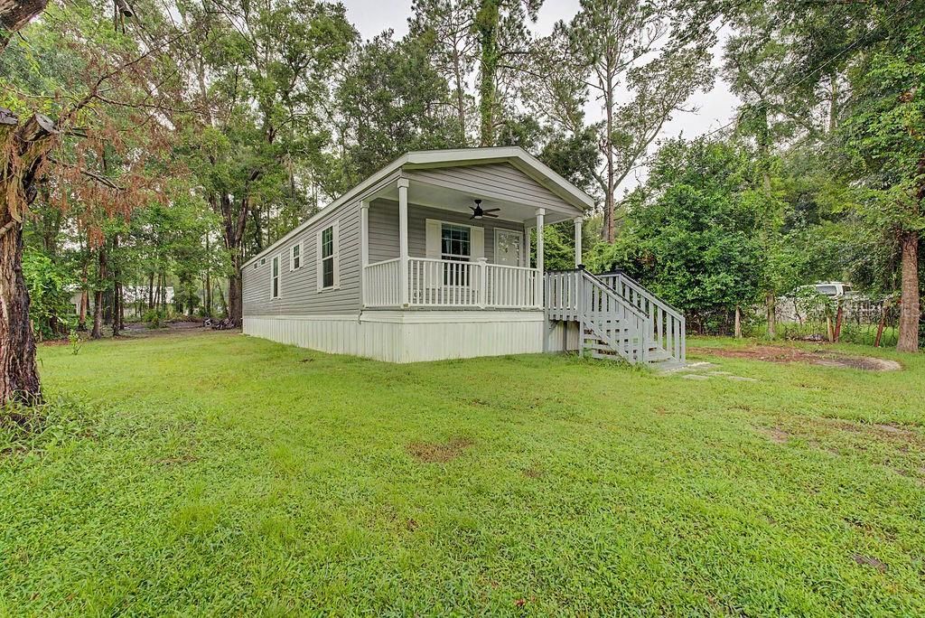 641 Marshburn Drive, Bronson, FL 32621 Photo
