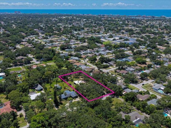 13366 108TH AVENUE , LARGO, FL 33774