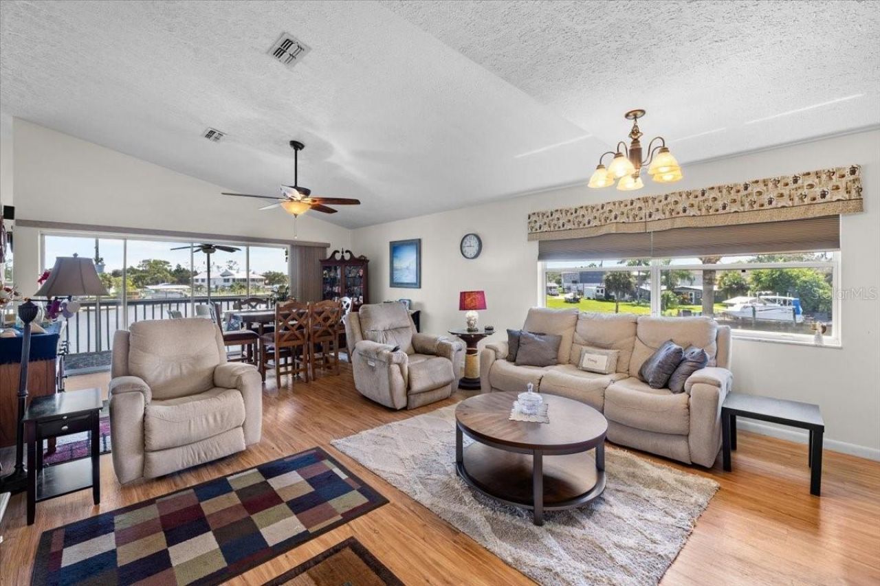 4514 Neptune Drive, Hernando Beach, FL 34607 Photo