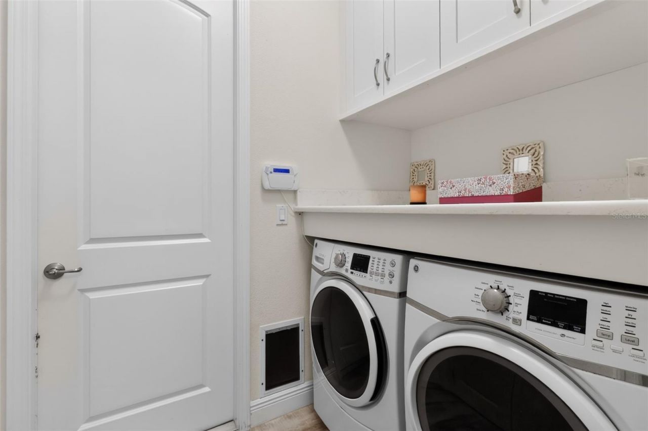 652 Kenneth Way, Tarpon Springs, FL 34689 Photo