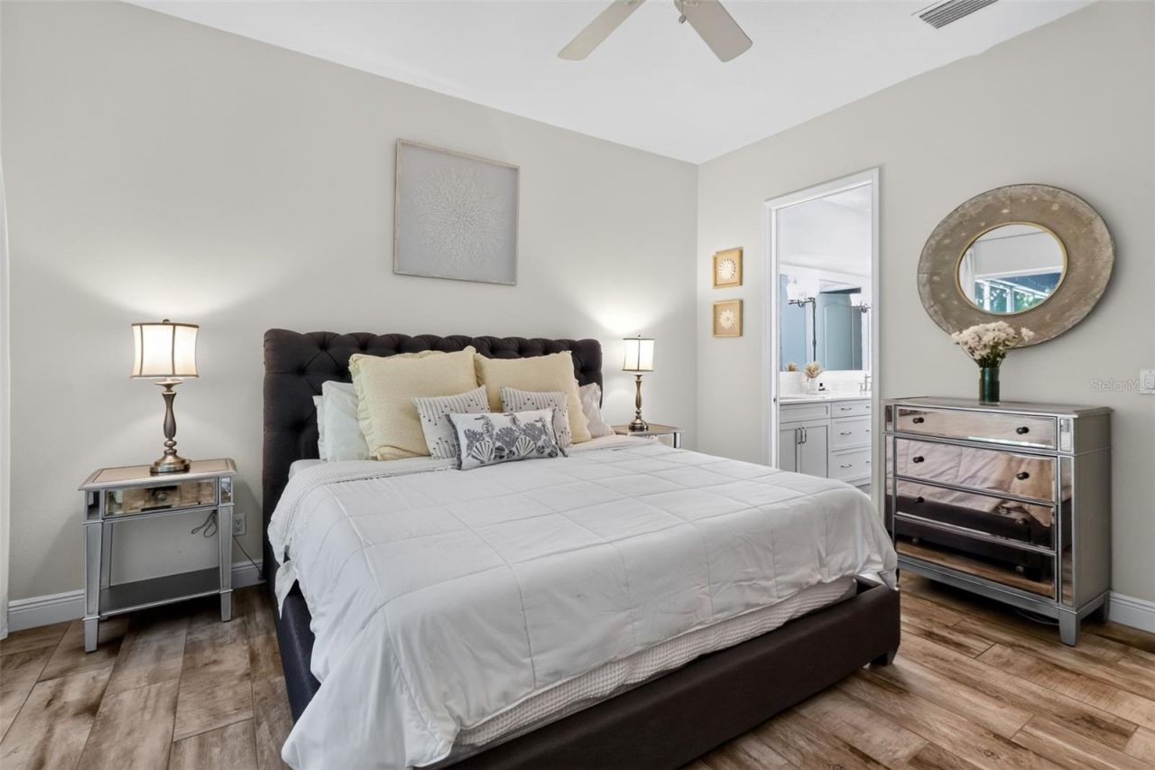 652 Kenneth Way, Tarpon Springs, FL 34689 Photo