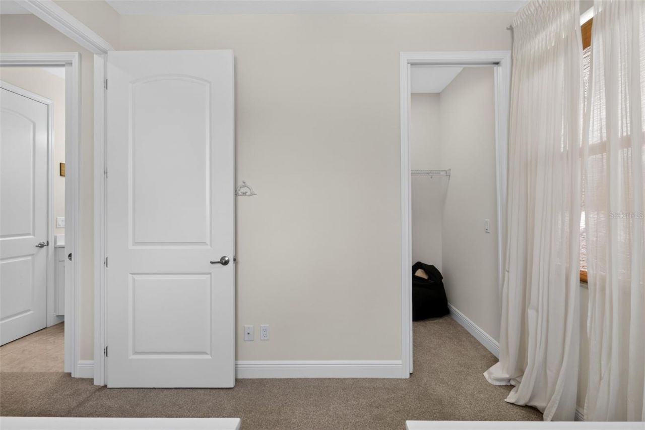 652 Kenneth Way, Tarpon Springs, FL 34689 Photo