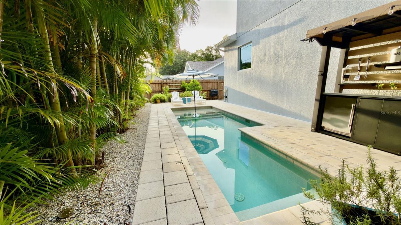 652 Kenneth Way, Tarpon Springs, FL 34689 Photo