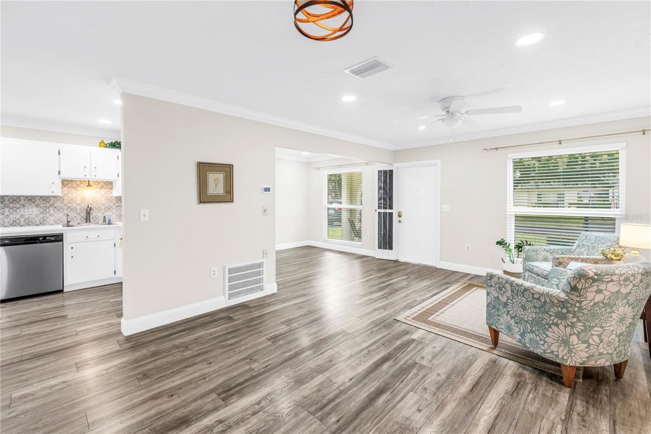 4207 34th Avenue Drive W, Bradenton, FL 34205 Photo