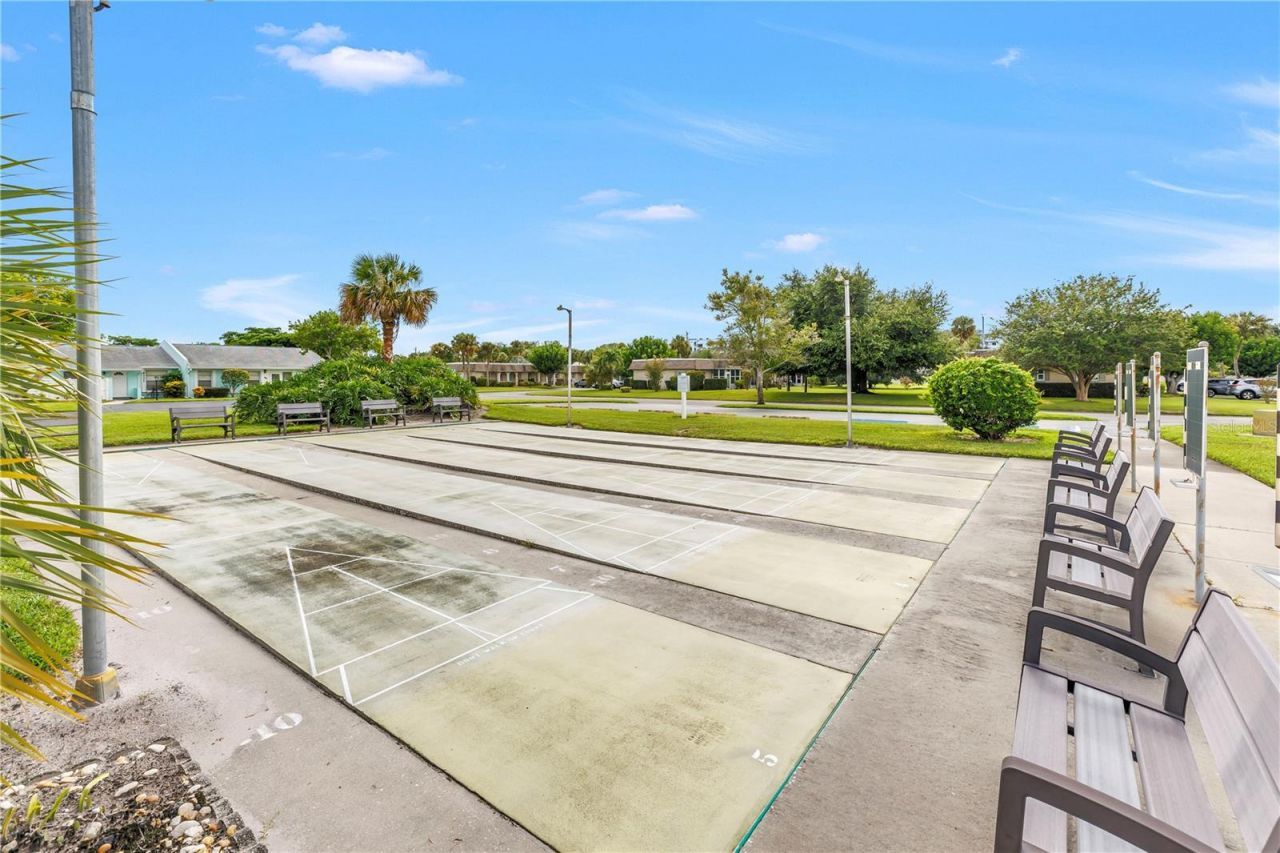 4207 34th Avenue Drive W, Bradenton, FL 34205 Photo