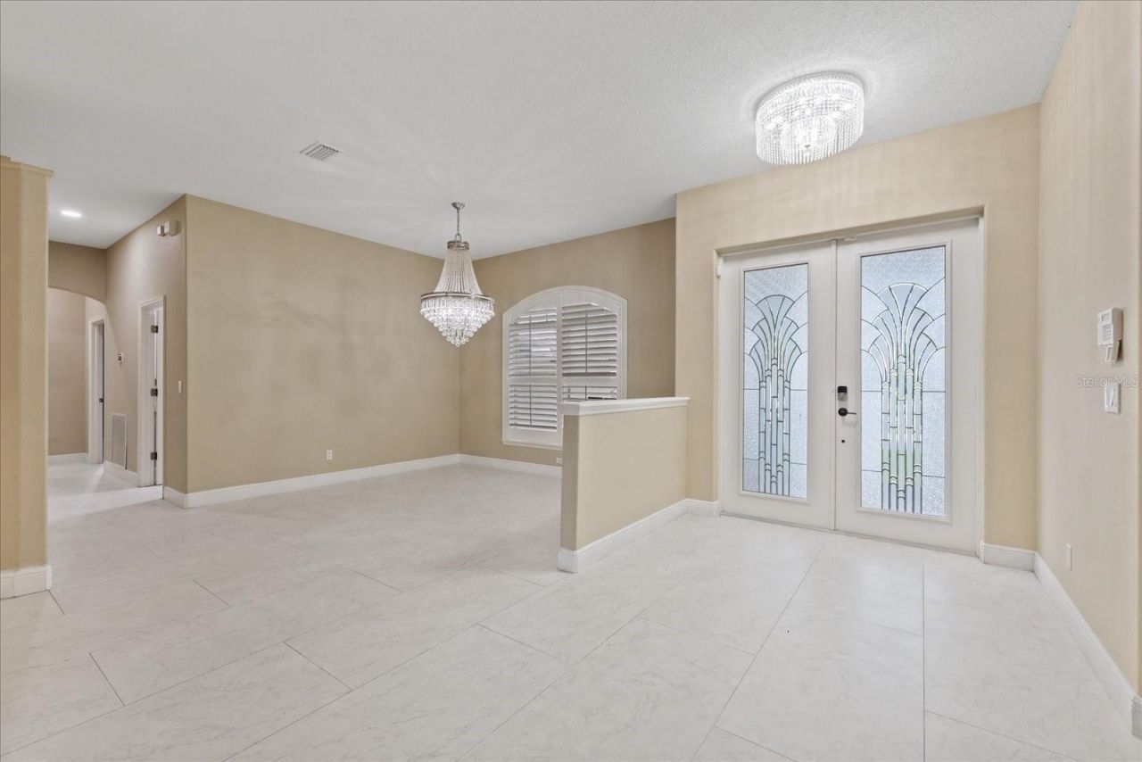 2706 Skimmer Point Drive S, Gulfport, FL 33707 Photo