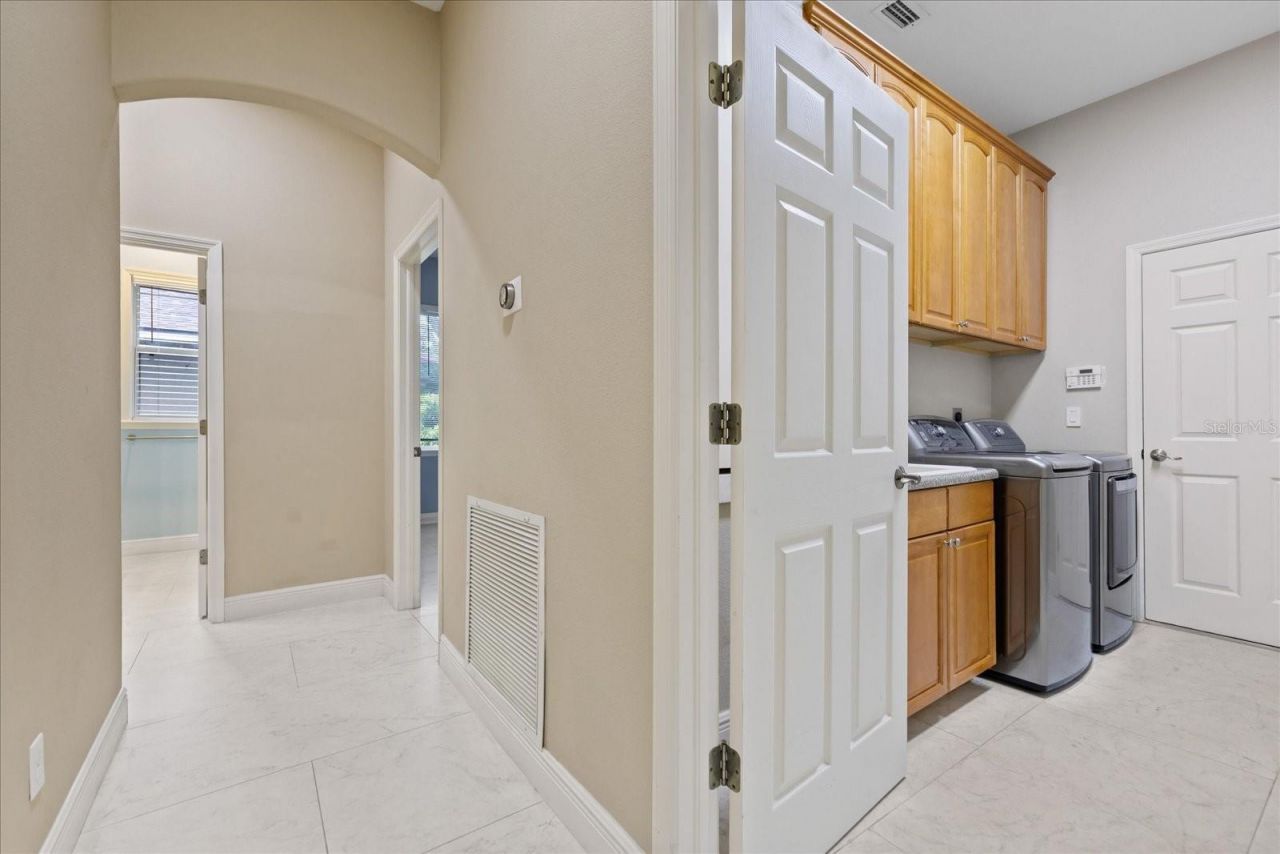 2706 Skimmer Point Drive S, Gulfport, FL 33707 Photo